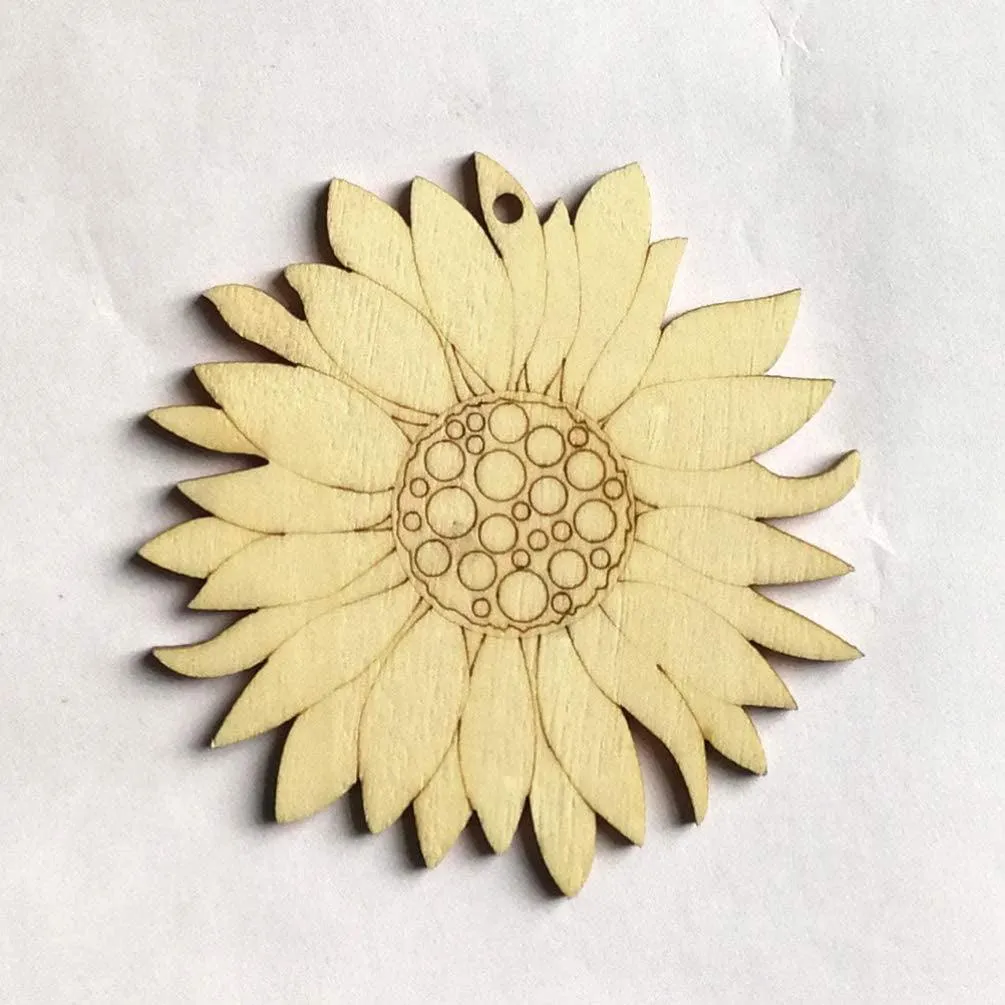 10Pcs Wood Slices Unfinished Wood Cutouts Shapes Pieces Sun Flower Crafts Confetti DIY Pendants with Hemp Rope