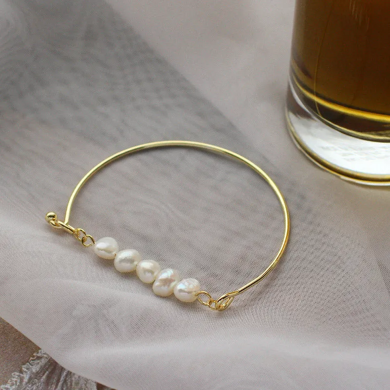 Baroque pearl gentle and simple ladies bracelet
