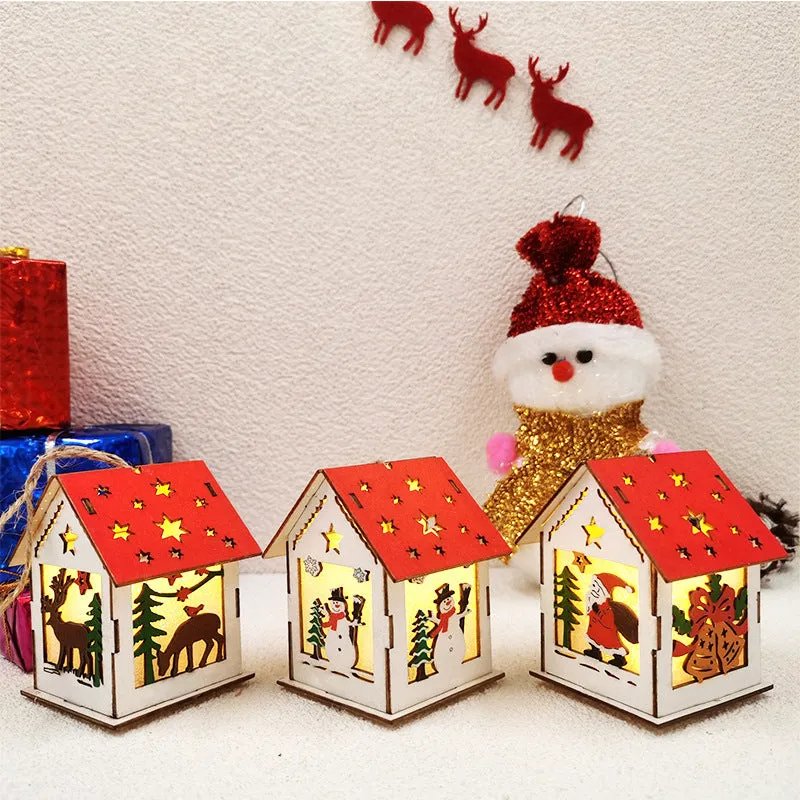 Bulk Christmas Wooden House Hanging Ornament Santa Claus Snowman Deer Christmas Tree Pendants for Xmas Party Wholesale
