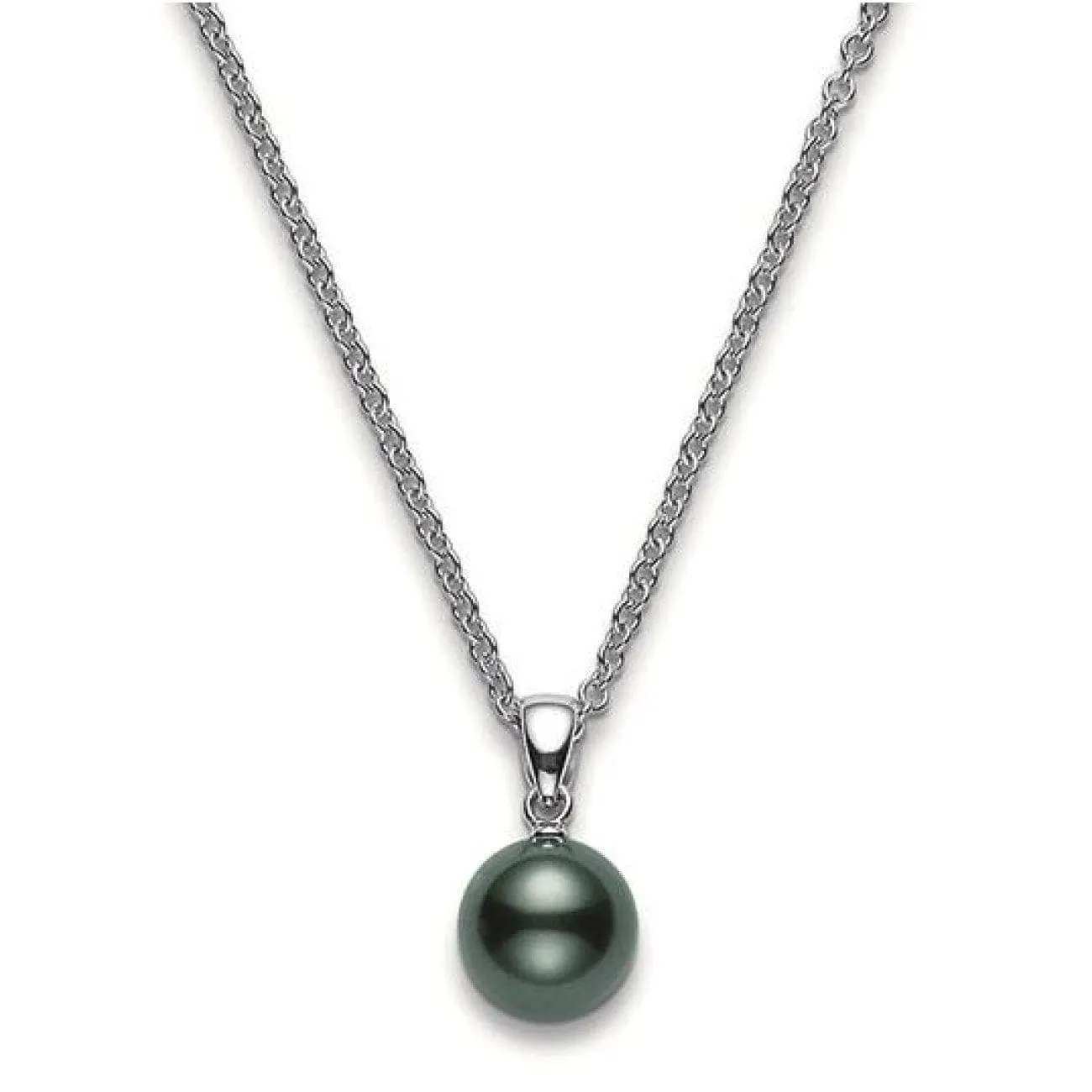 CLASSIC PEARL NECKLACE