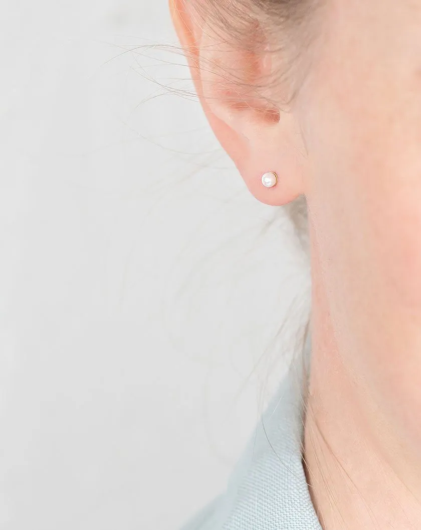 Classic Pearl Stud Earrings
