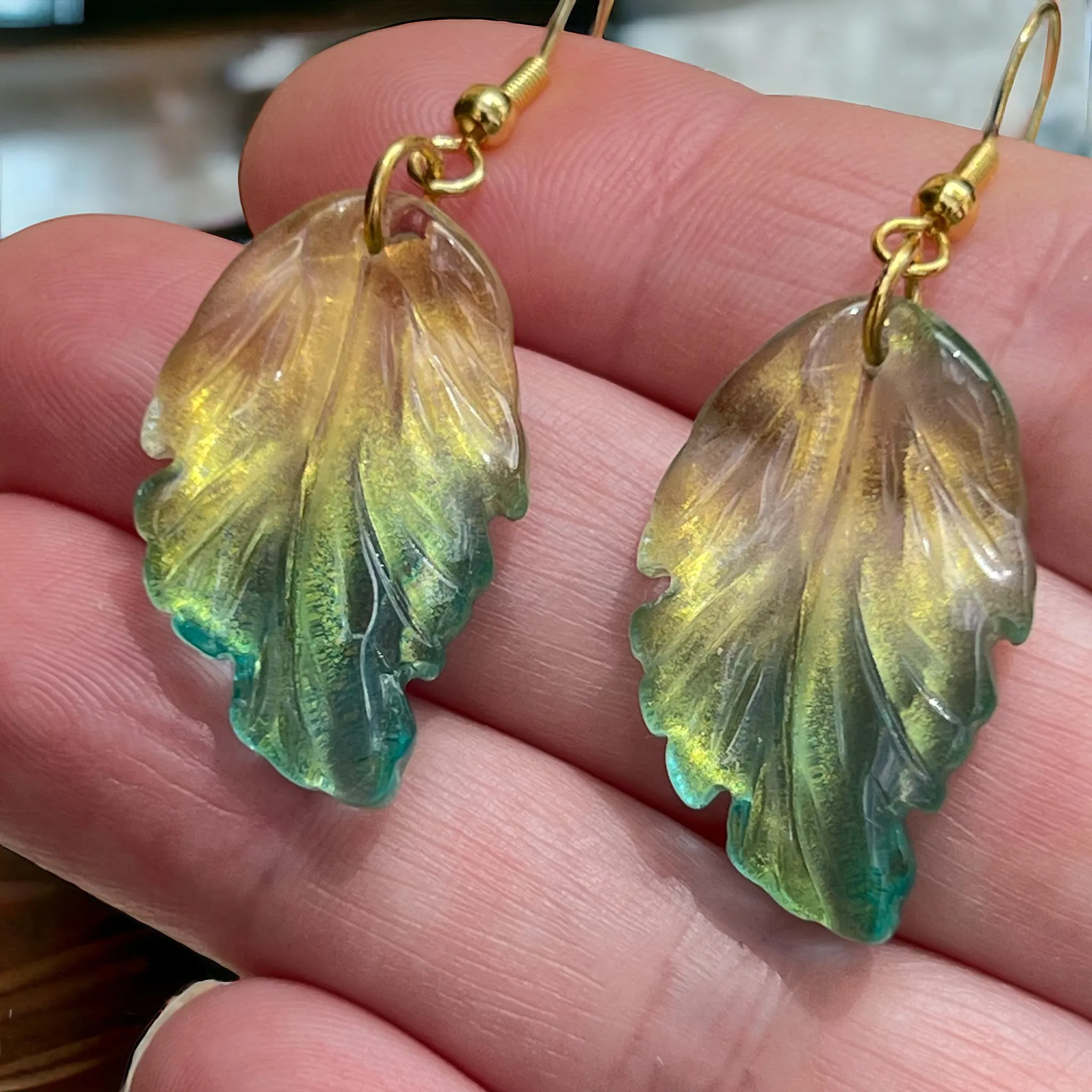 Czech Glass Leaf Dangle Earrings: Elegant Nature-inspired Accessories