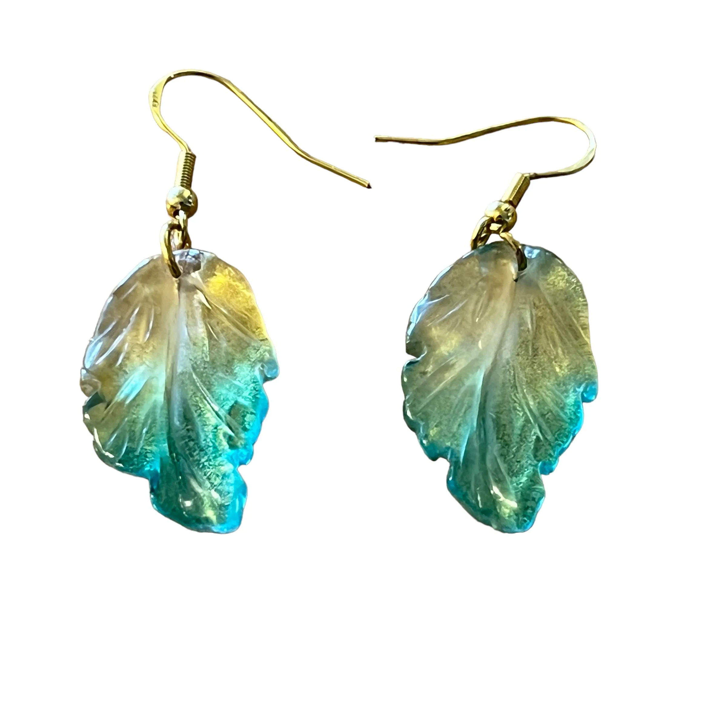 Czech Glass Leaf Dangle Earrings: Elegant Nature-inspired Accessories