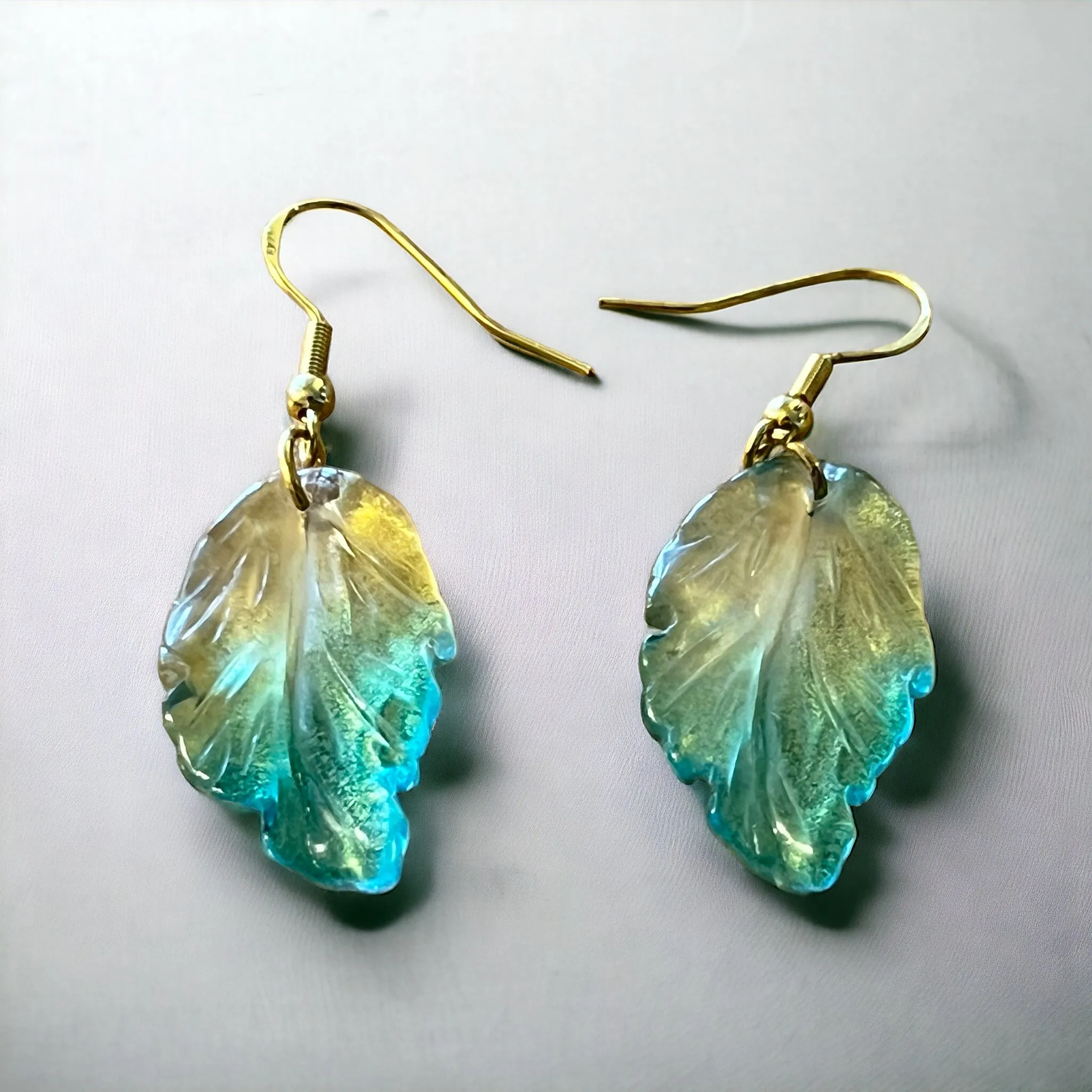 Czech Glass Leaf Dangle Earrings: Elegant Nature-inspired Accessories