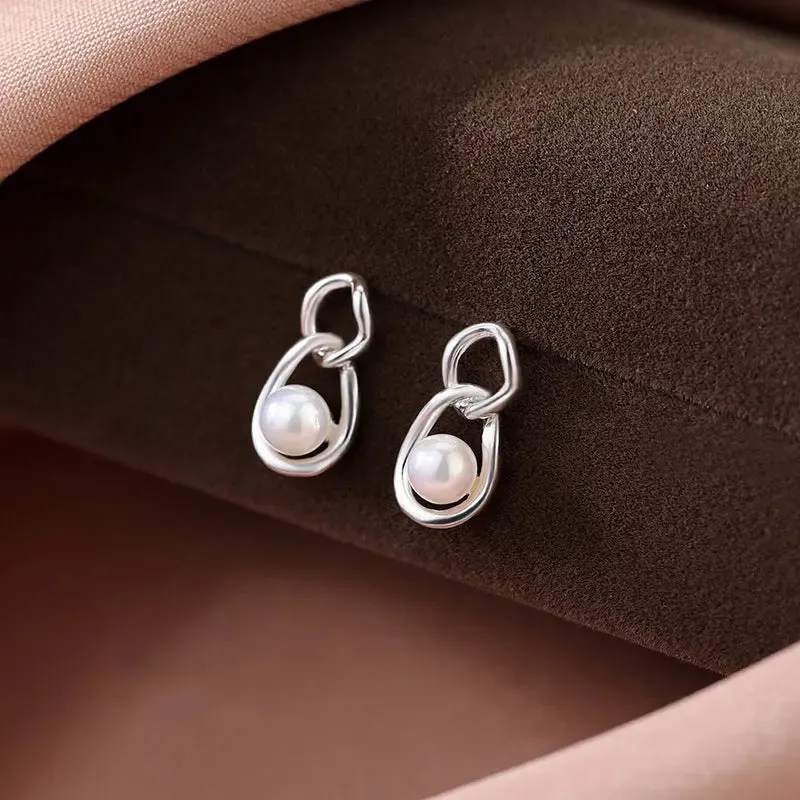 Elegant Chain Pearl Studs - Light Luxury Earrings