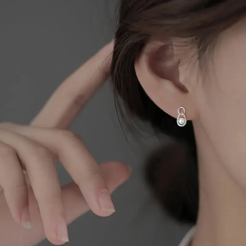 Elegant Chain Pearl Studs - Light Luxury Earrings