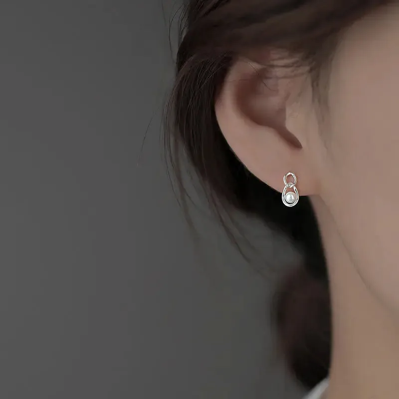 Elegant Chain Pearl Studs - Light Luxury Earrings