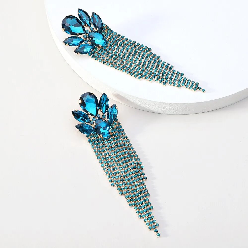 Elegant Charm Long Hanging Earrings For Women