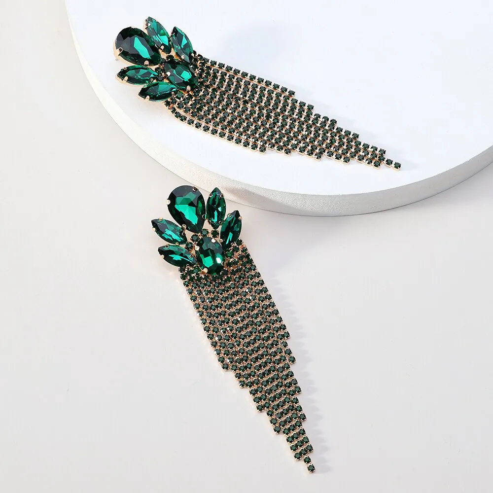 Elegant Charm Long Hanging Earrings For Women