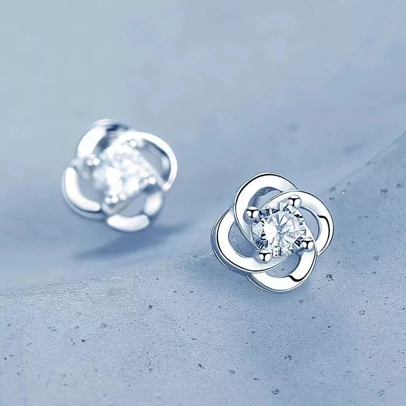 Elegant Flower Crystal Stud Earrings