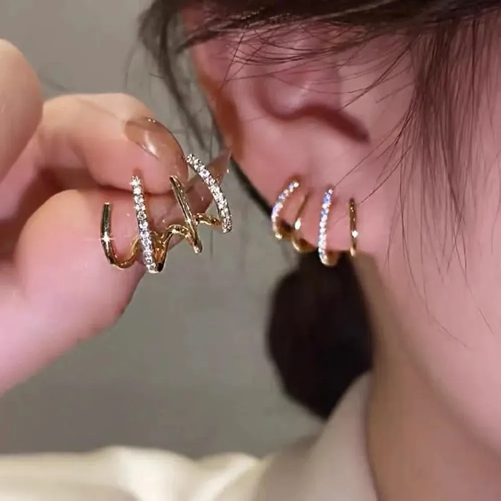 Elegant Gold Flower Earrings