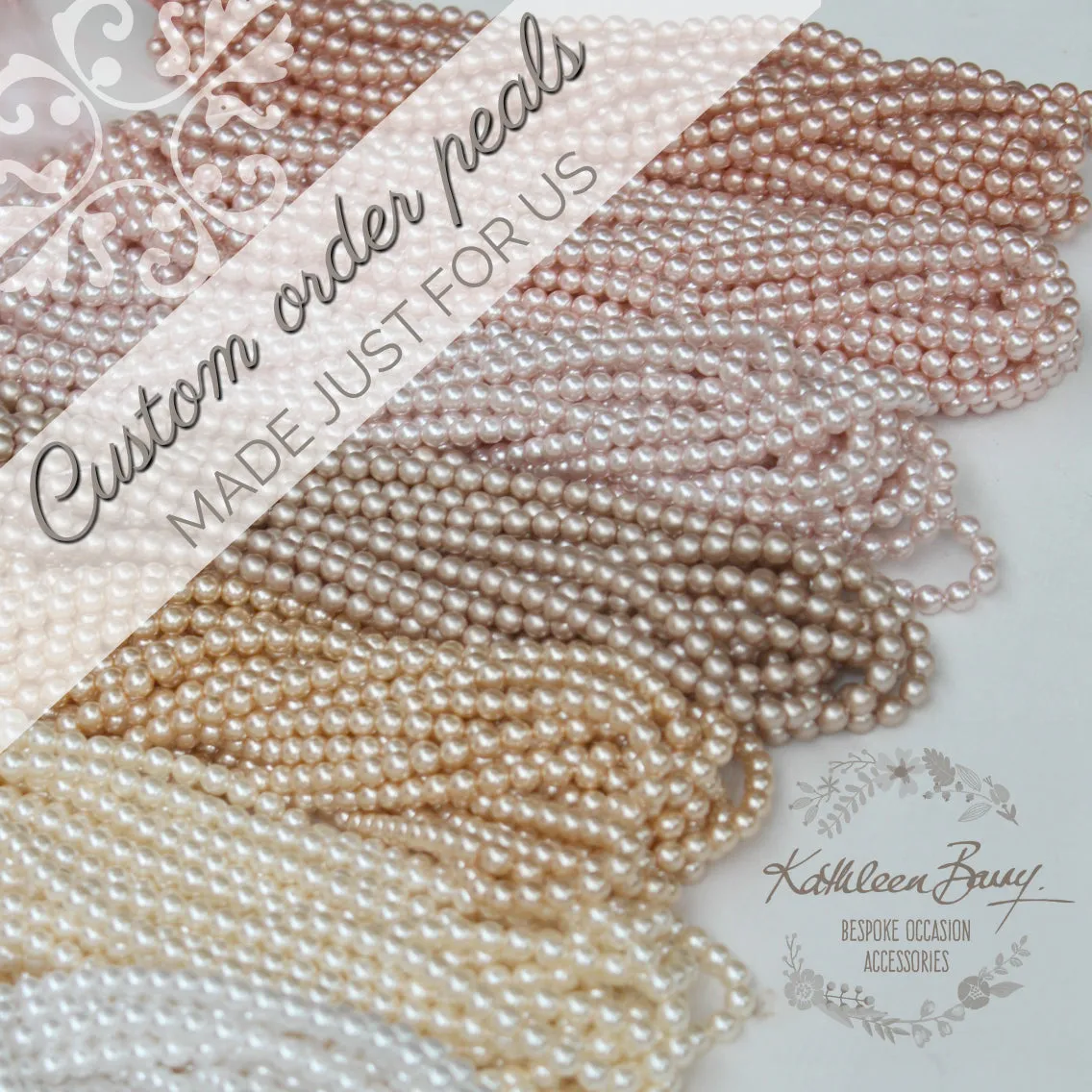 Floating pearl necklace - Assorted pearl colors retinue gift idea