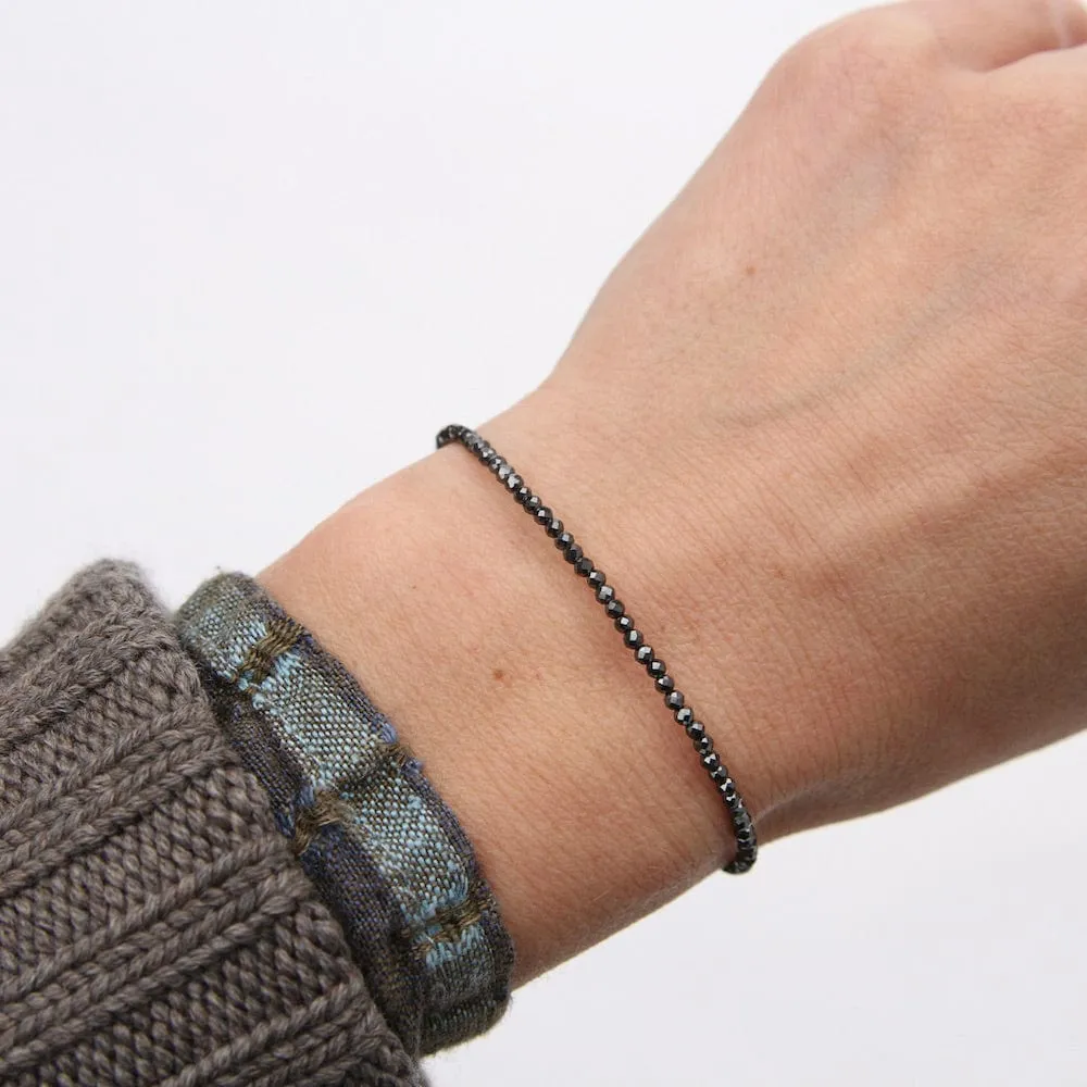 Hematite Simple Stone Bracelet