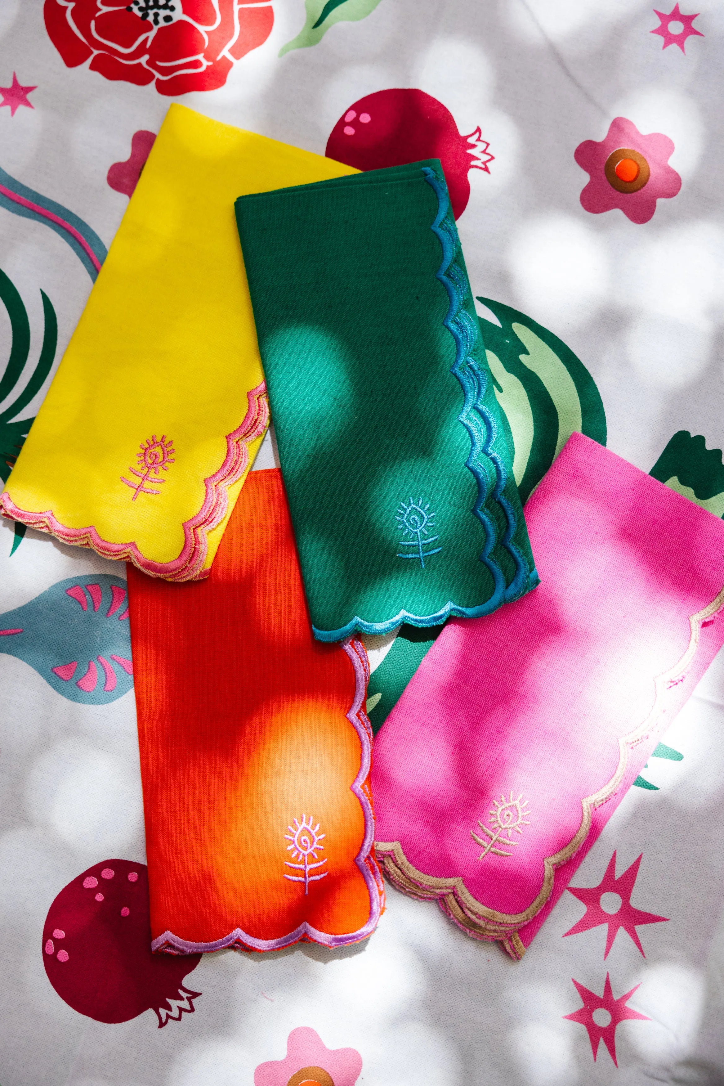 Icon Linen Napkins S/4 - Yellow   Neon Pink