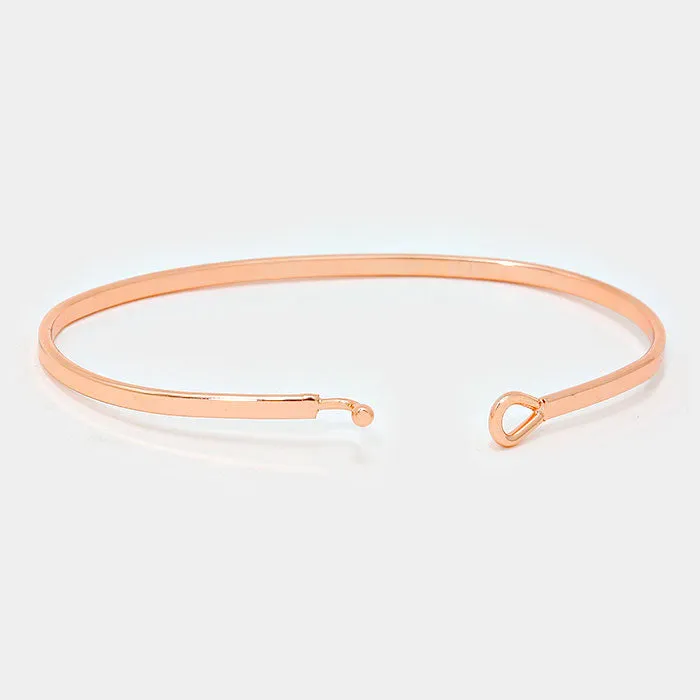 iLLASPARKZ "Love is sweet" thin metal hook bracelet
