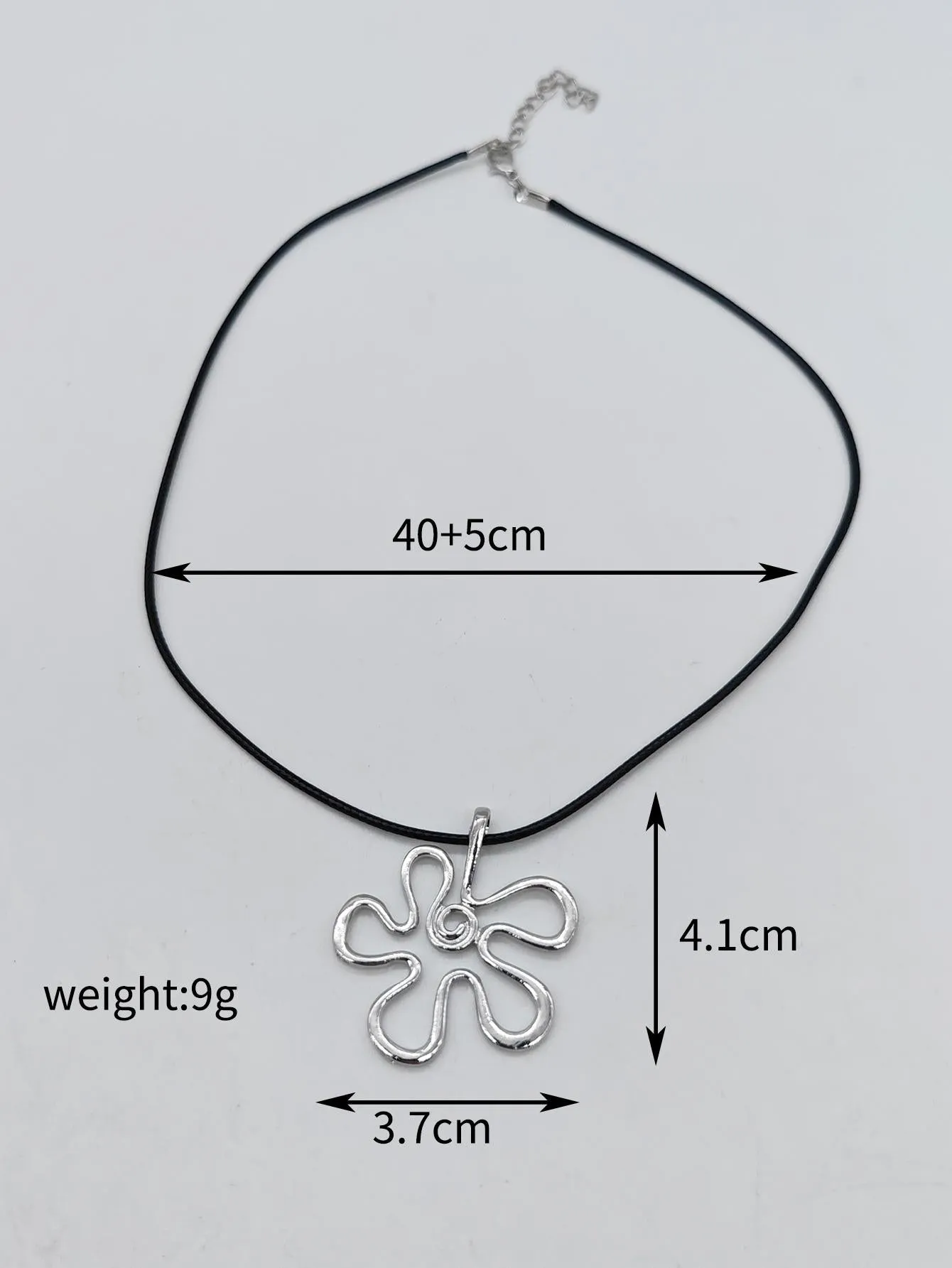 Irregular Hollow Out Flower Charm Necklace for Women Novelty Necklace Creative