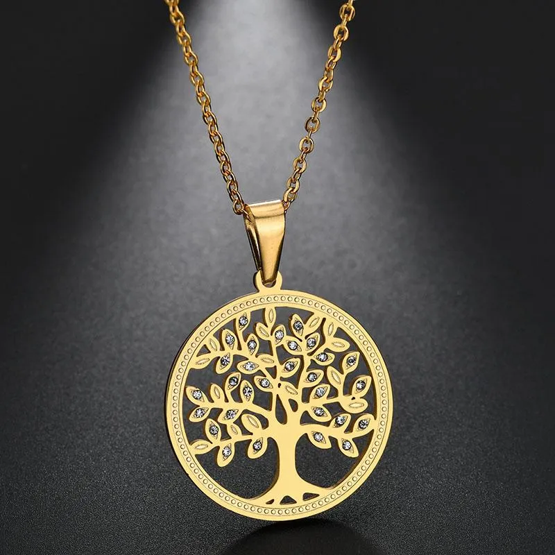 O word chain Hollow Tree of Life Necklace Ladies Titanium Steel Round Pendant Accessories