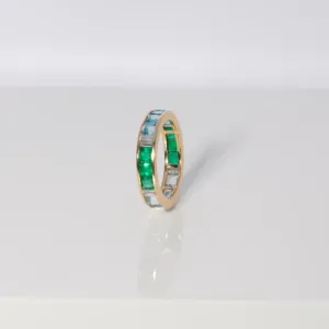 Piper Gore emerald confetti disc skinny band ring
