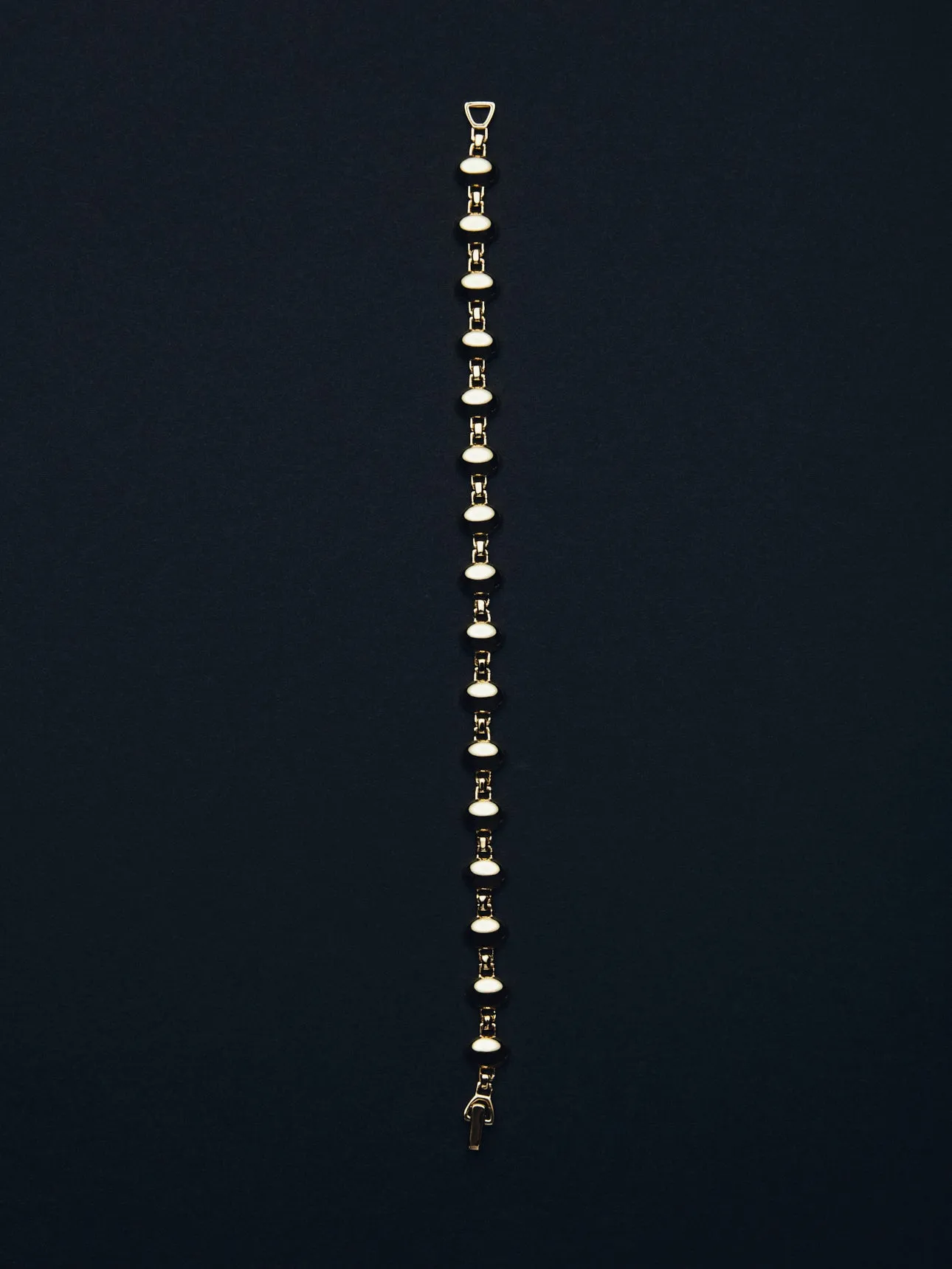 Reflection Oval Bracelet