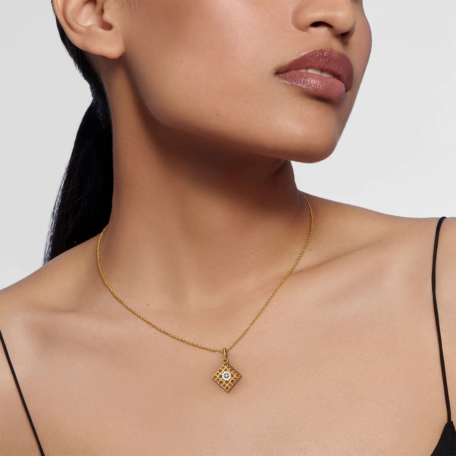 Rewa Pendant