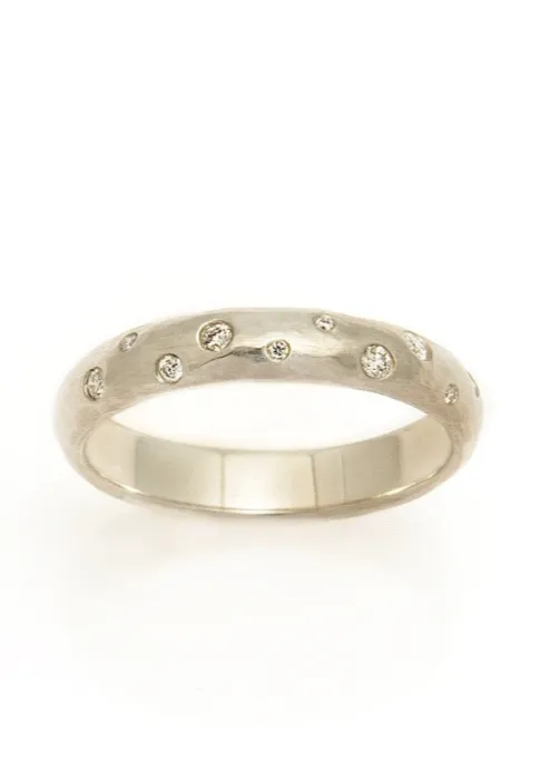 Special Dot Ring