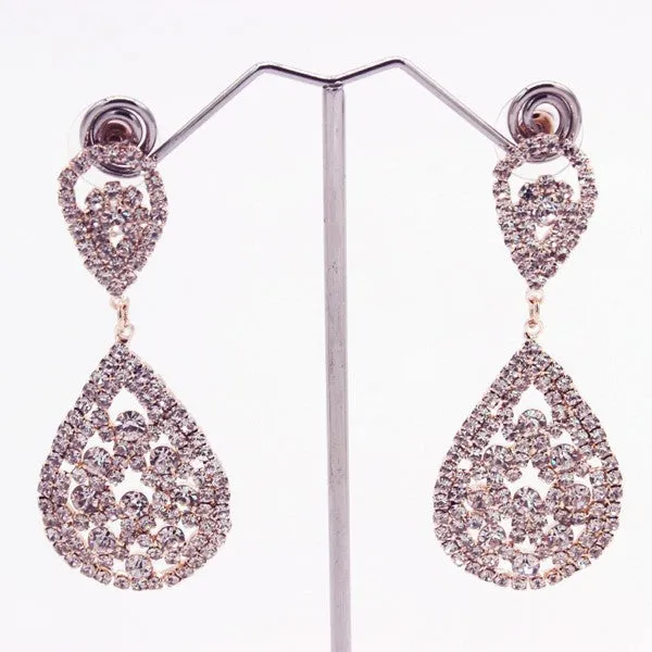 TEAR DROP DANGLE EARRINGS