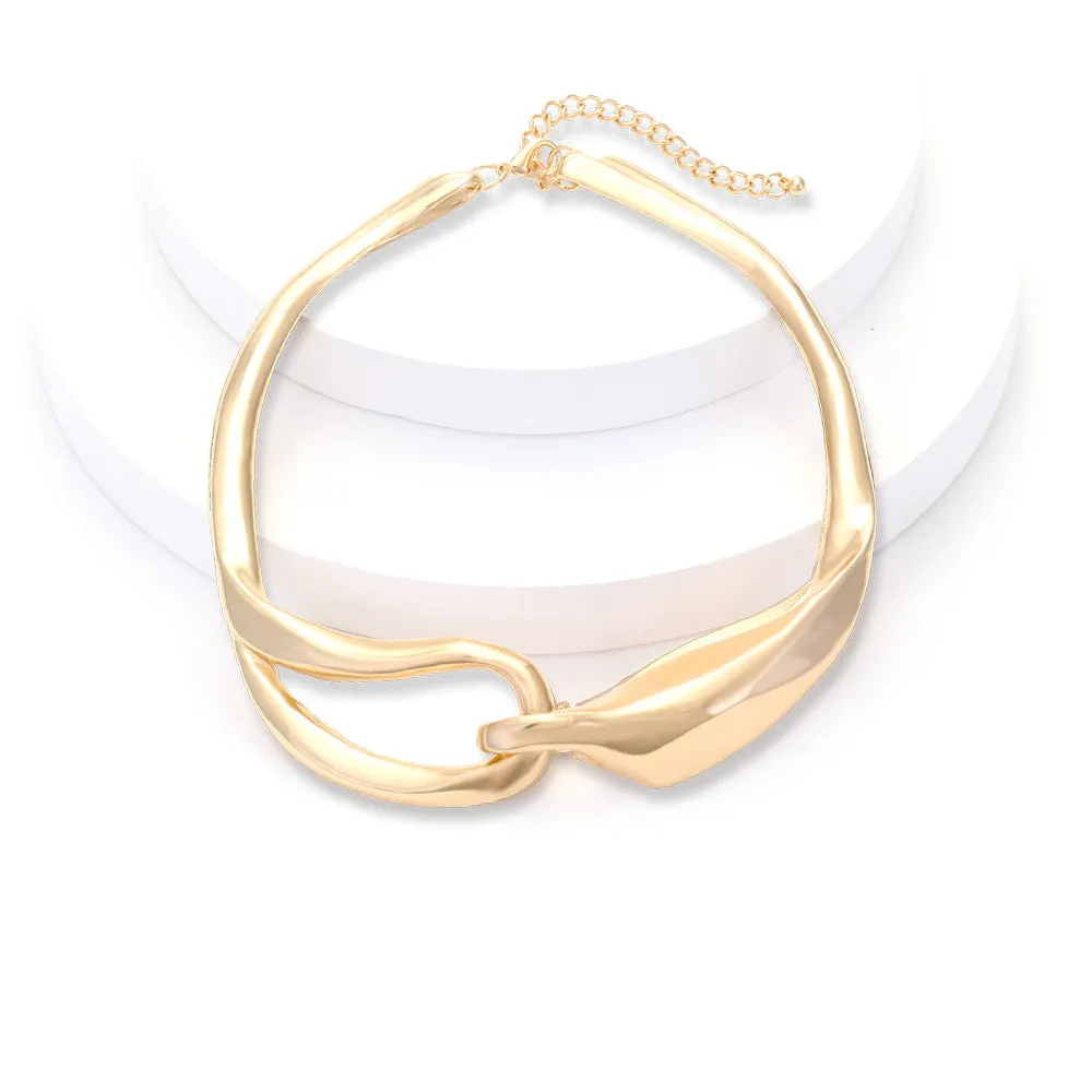 Wholesale Heavy Industry Metal Asymmetric Collar Necklaces
