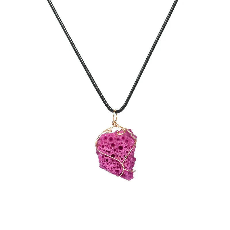 Wholesale Irregular Raw Stone Purple Cobalt Calcite Pendant Necklaces