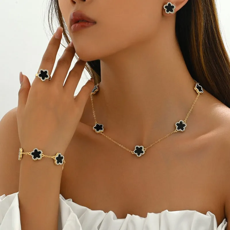 Wholesale Jewelry Set Flower Diamond Design Necklaces