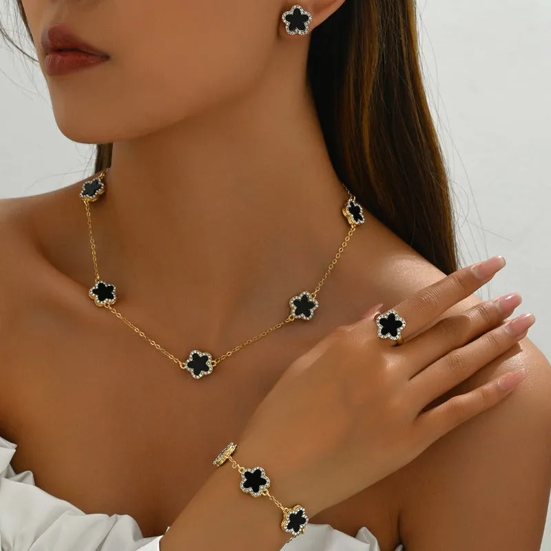 Wholesale Jewelry Set Flower Diamond Design Necklaces