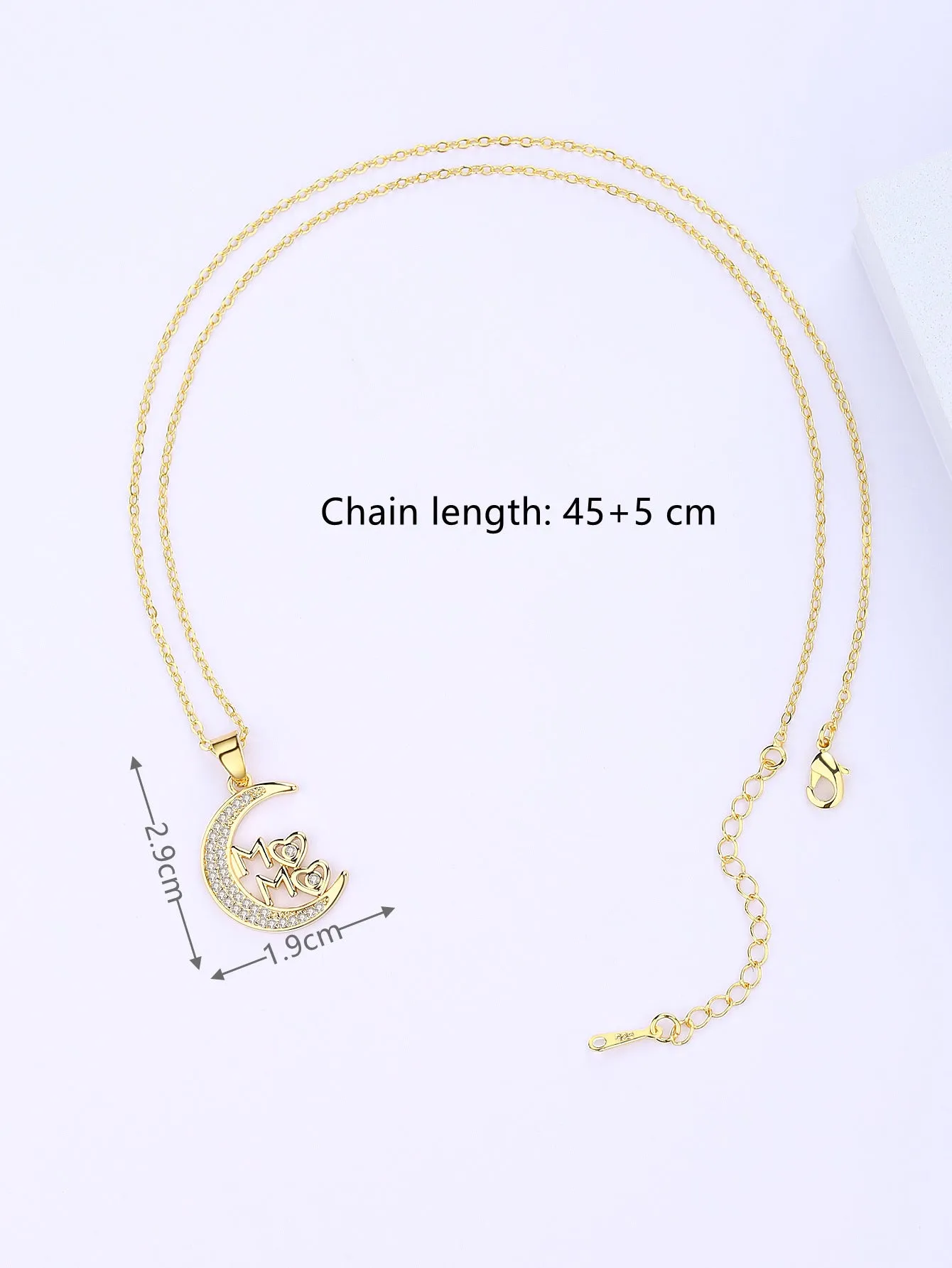 Wholesale Mother's Day Gift Copper Zircon MAMA Pendant Moon Necklace