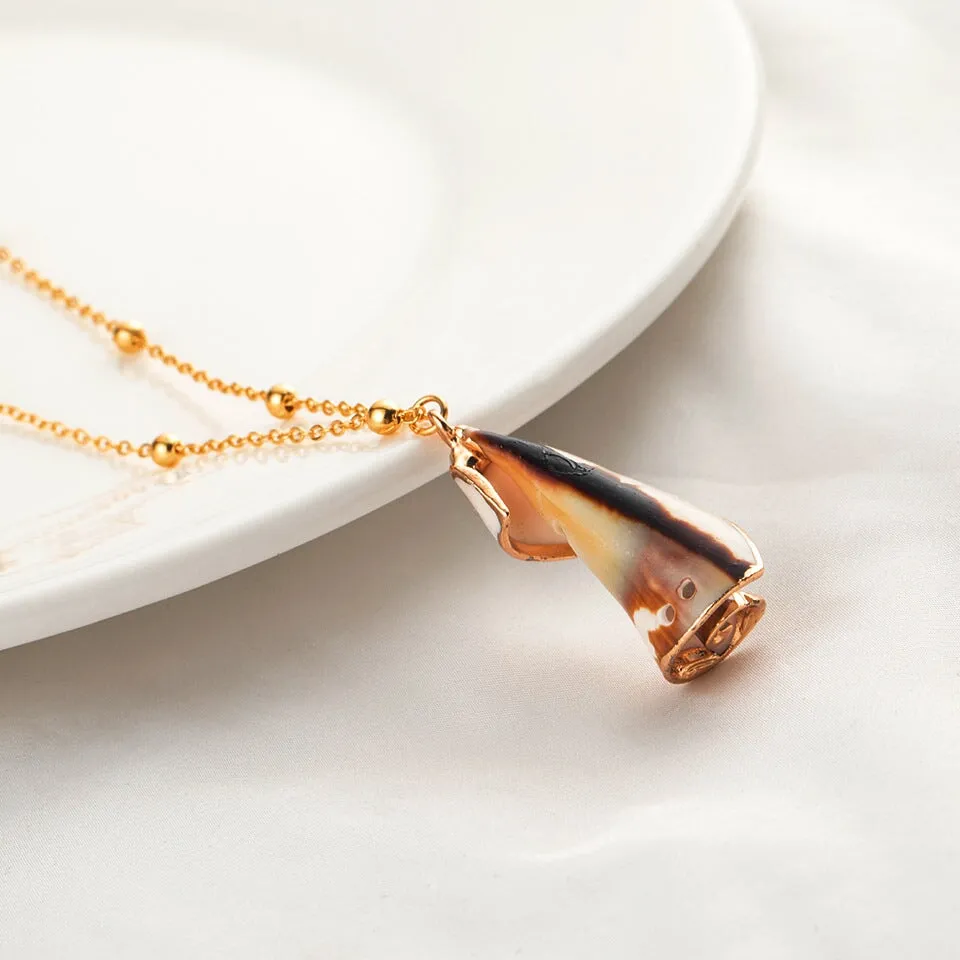Wholesale Natural Shell Necklace Women Clavicle Chain