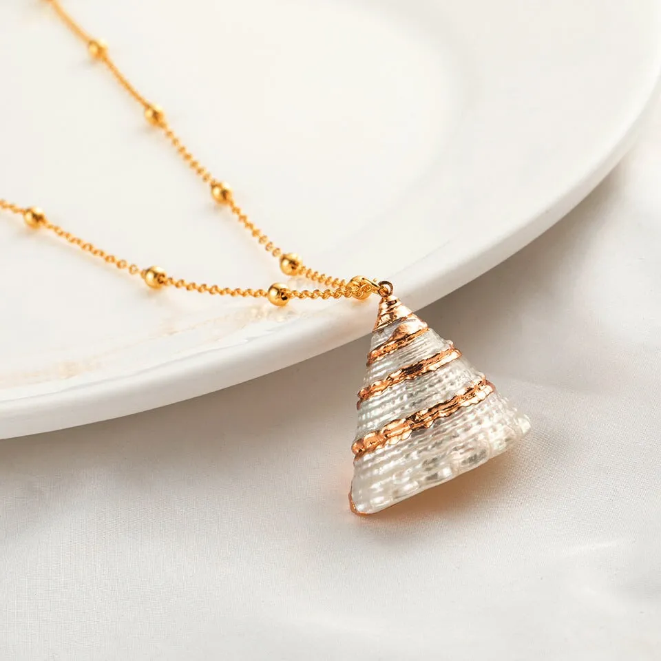 Wholesale Natural Shell Necklace Women Clavicle Chain