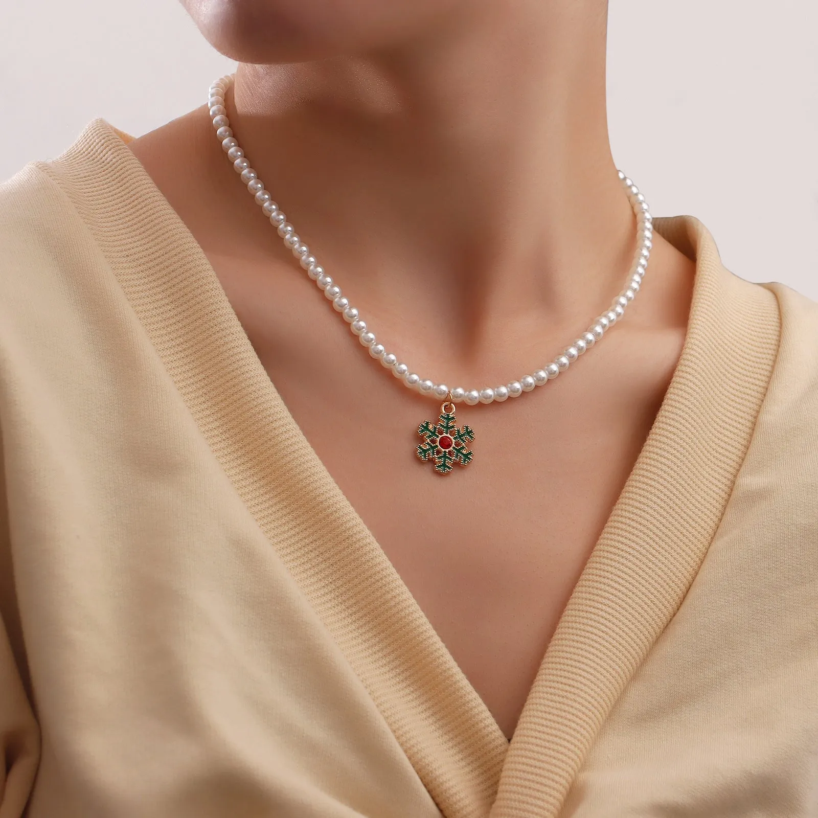 Wholesale Pearl Drop Oil Snowflake Bell Christmas Tree Necklace Sweater Chain