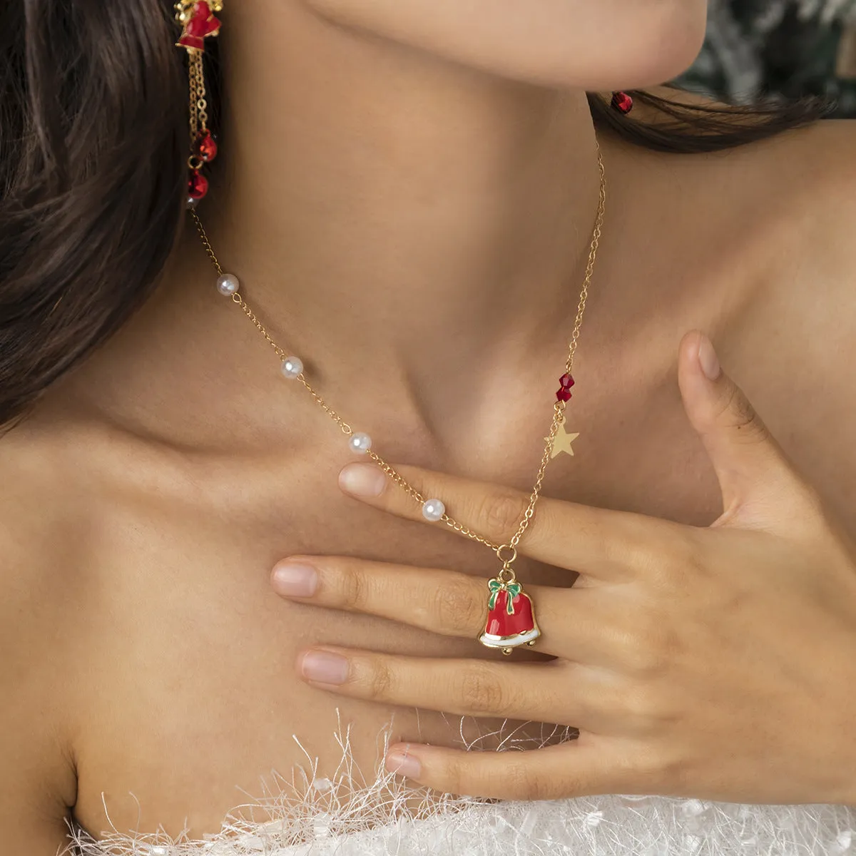Wholesale Retro Creative Christmas Snowman Pearl Dripping Oil Necklace