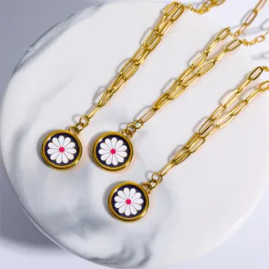 Wholesale Titanium Steel Small Daisy Round Coin Necklace