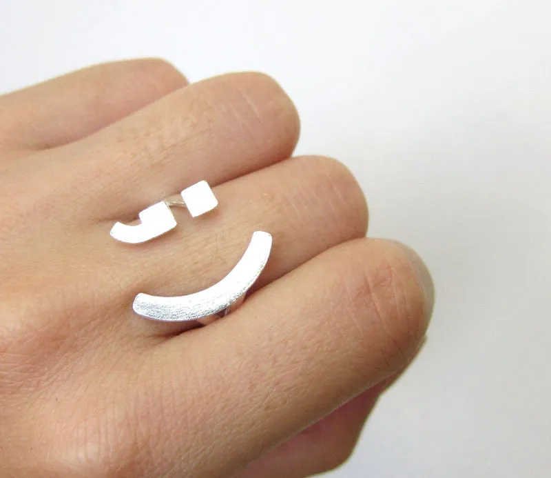 Winky Face Smiling Ring